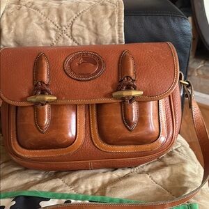 Vintage Dooney & Bourke leather unisex leather messenger bag
